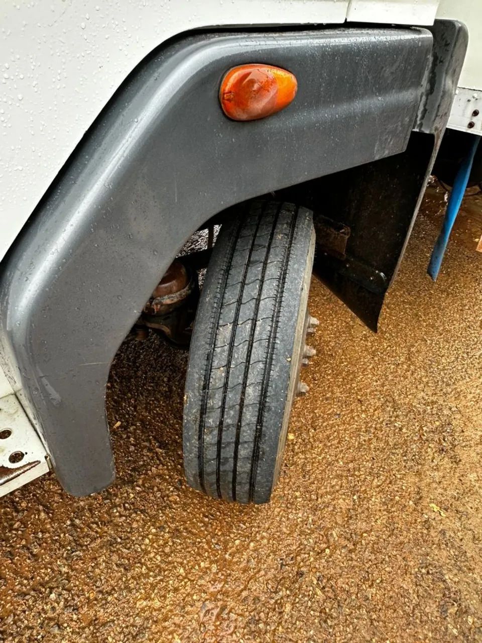 Ford cargo 816S  - Foto 4
