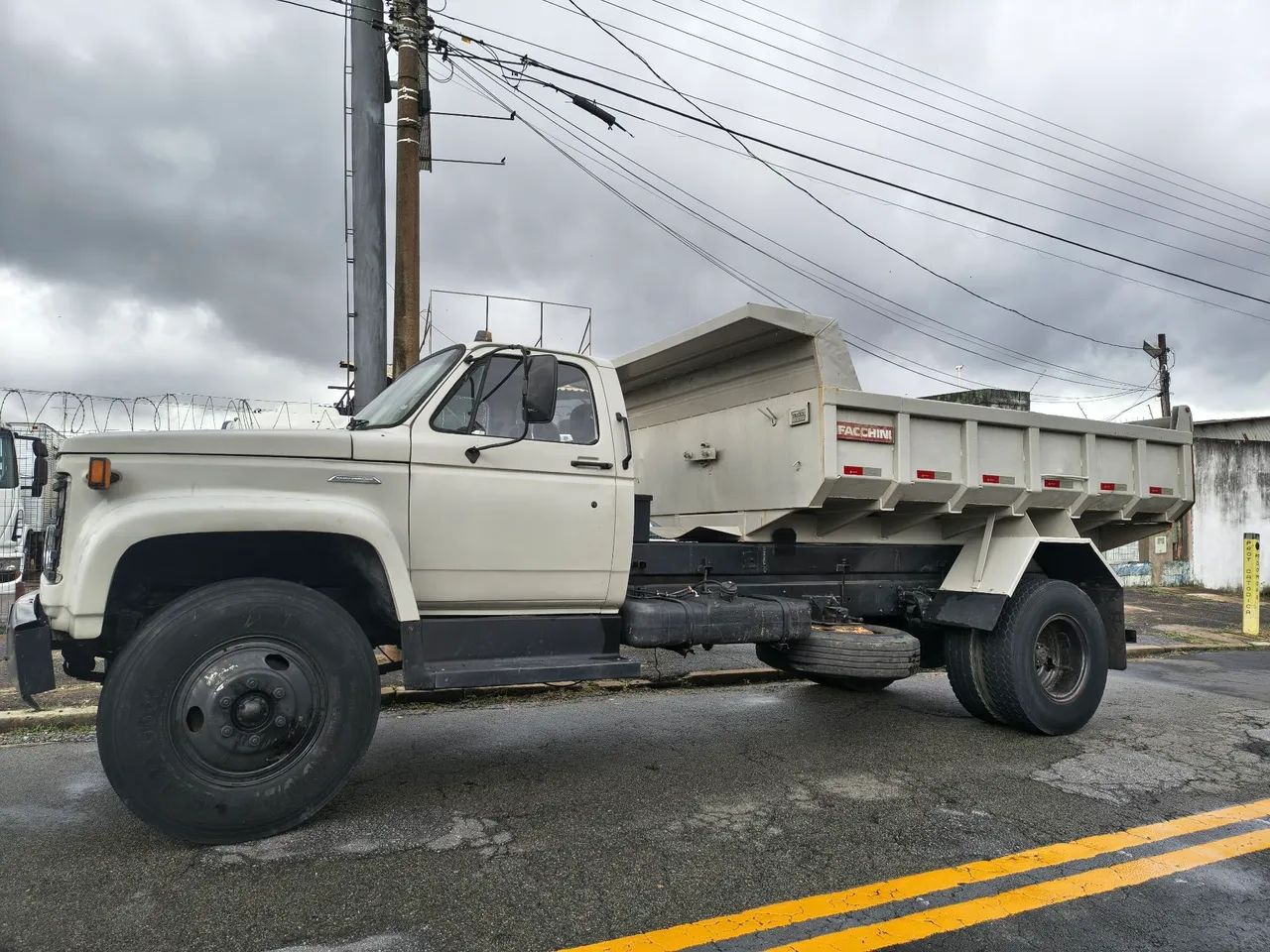 CHEVROLET 11000 CAÇAMBA 