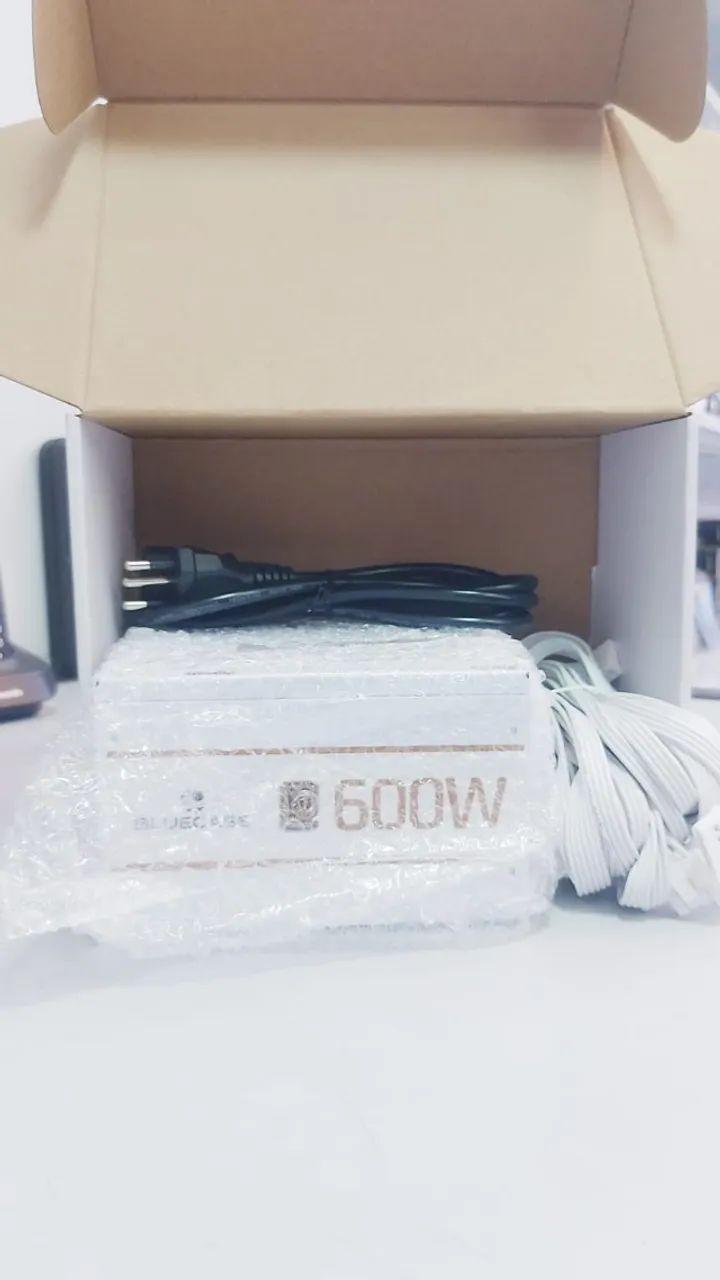 Fonte Bluecase de 600w - Foto 2