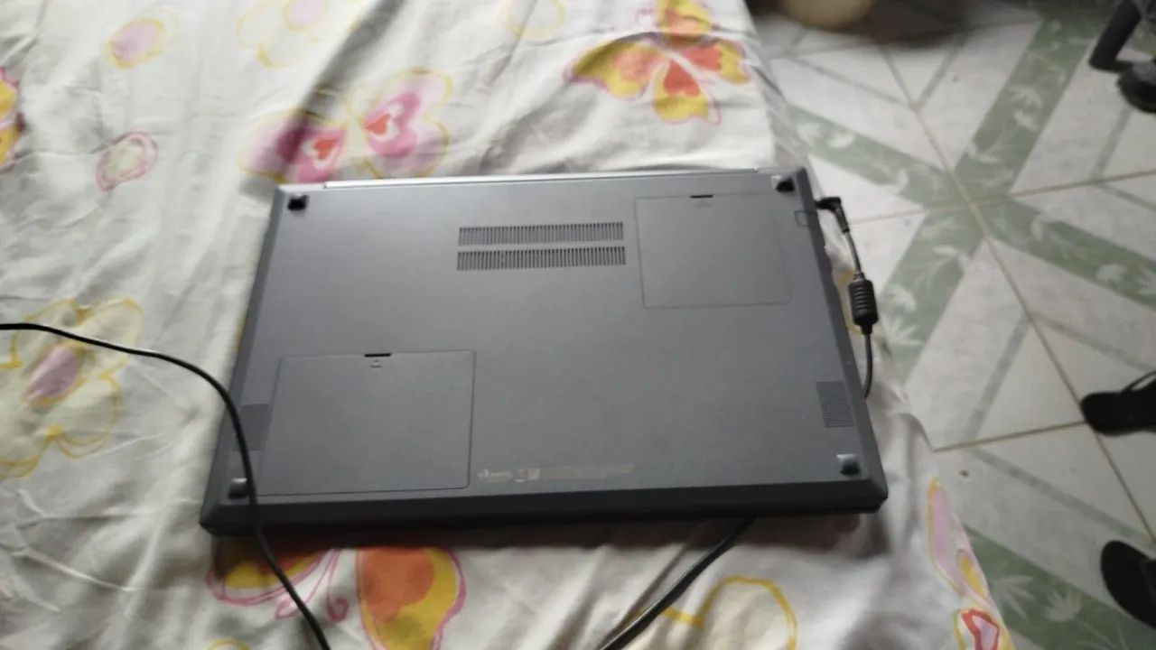 NOTEBOOK SAMSUNG COM BATERIA VICIADA  - Foto 2