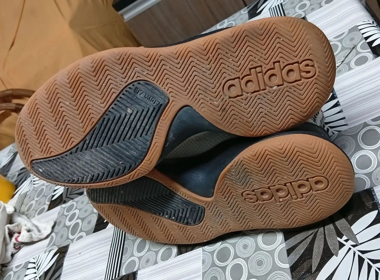 Tênis Adidas unissex  - Foto 5