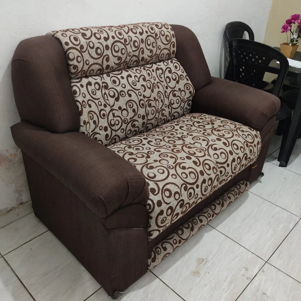 Sofá 2 lugares 