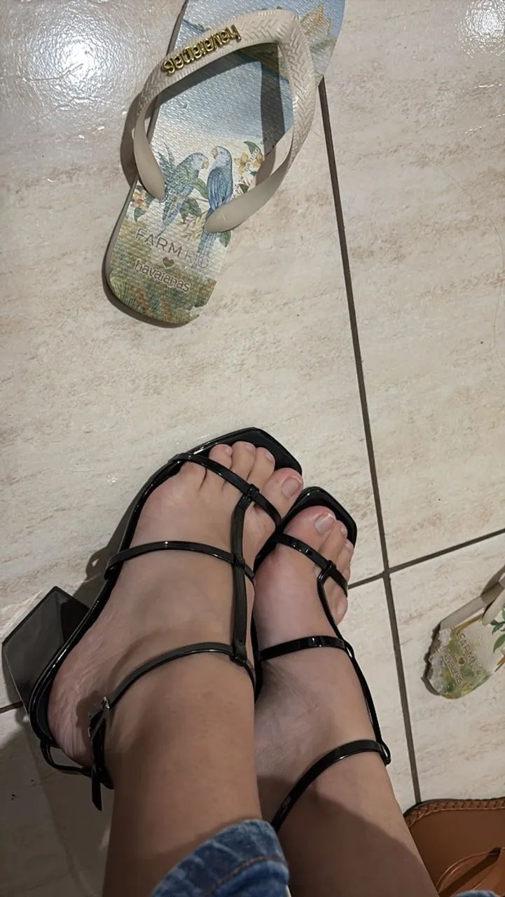 Sandália plataforma preta  - Foto 5