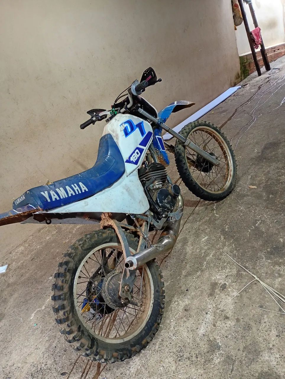 Dt 180 motor feito inteiro chama  - Foto 3