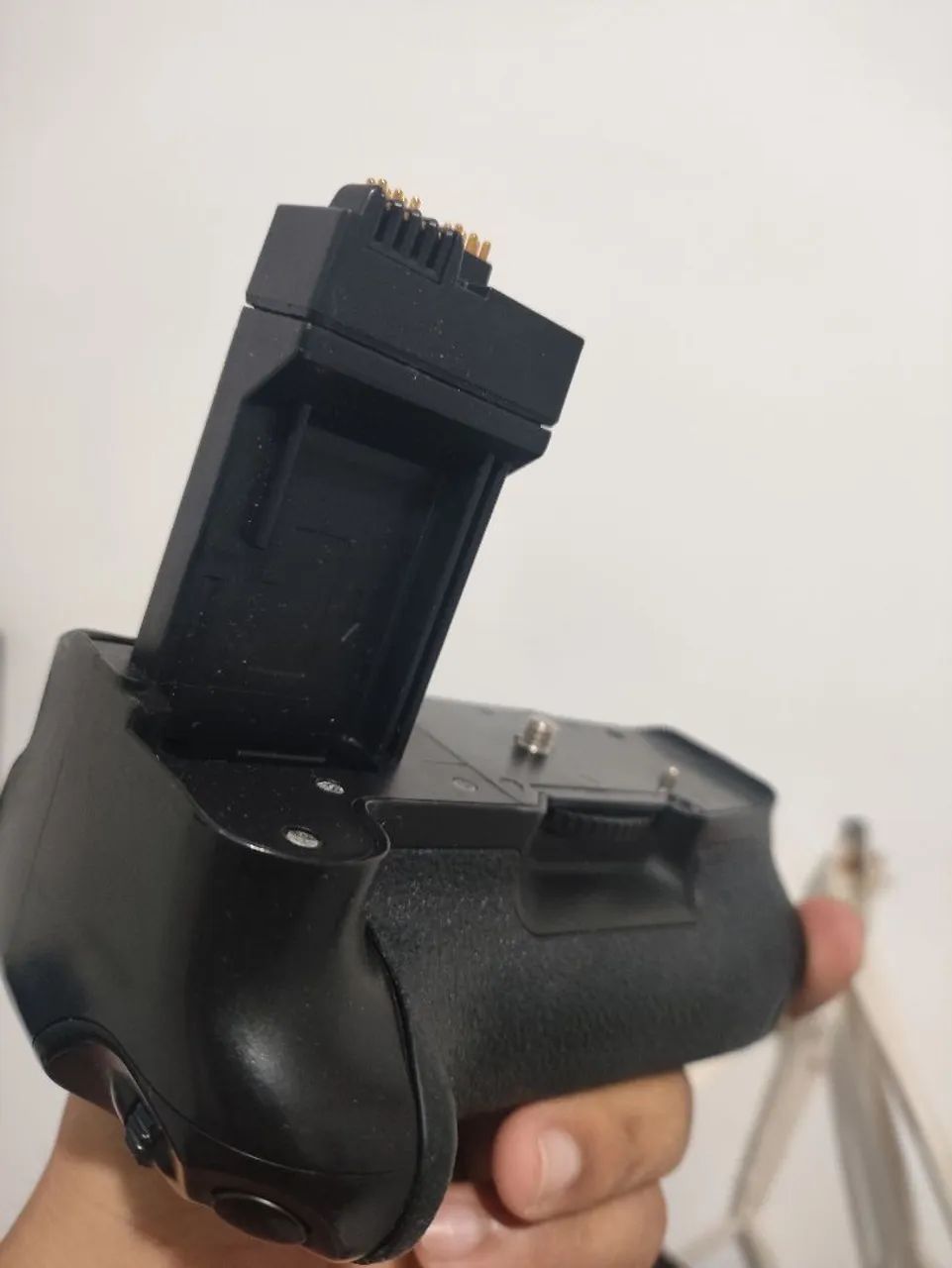 Grip bateria para câmera t3i/t2 etc 