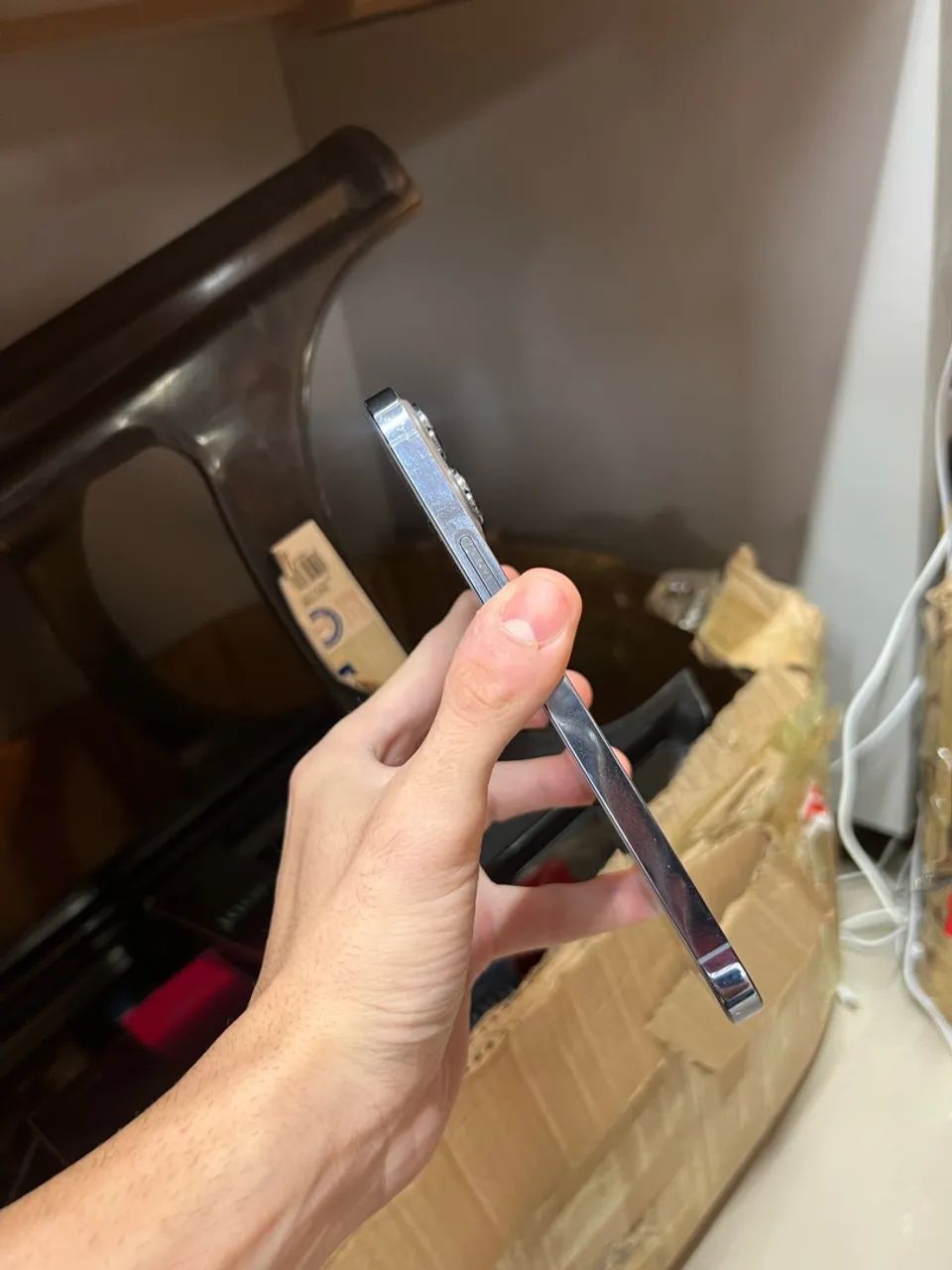 13 PRO MAX 128GB VENDO OU TROCO! ZERO - Foto 2