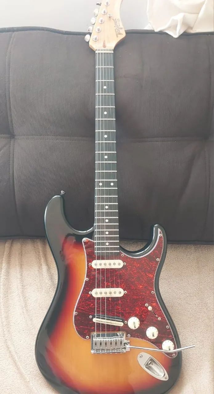 Guitarra Tagima T635