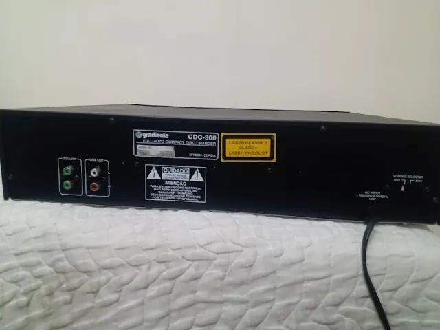 cd player gradiente cdc-300 (restaurado) - Foto 5