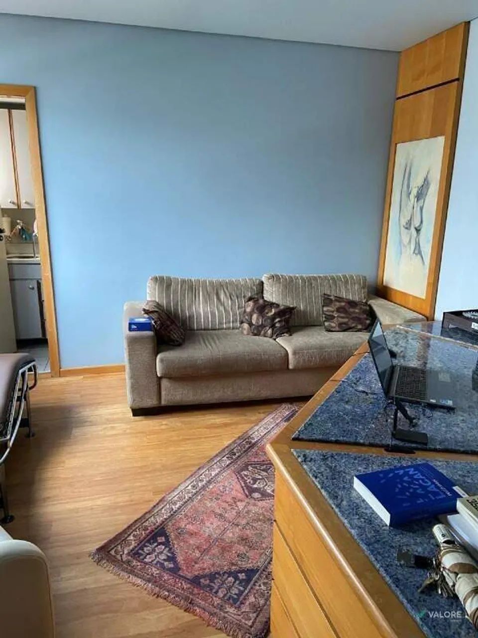 Sala Comercial à Venda no Lourdes, BH  R$0,01