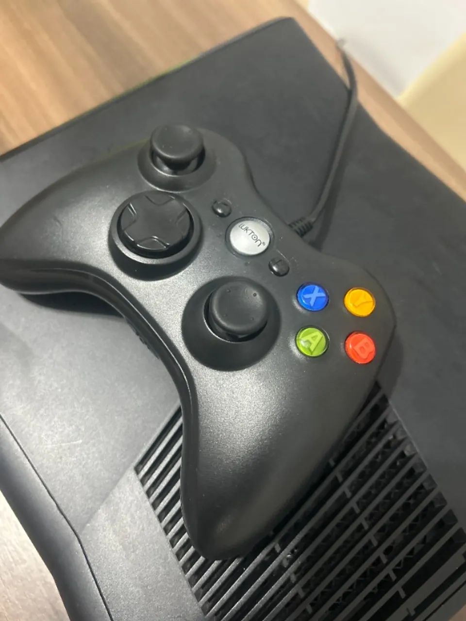 XBOX 360 Desbloq. com Controle e jogos - Foto 2