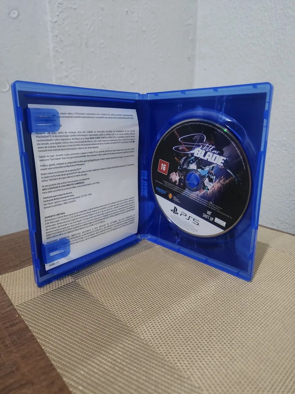 Stellar Blade - Foto 2
