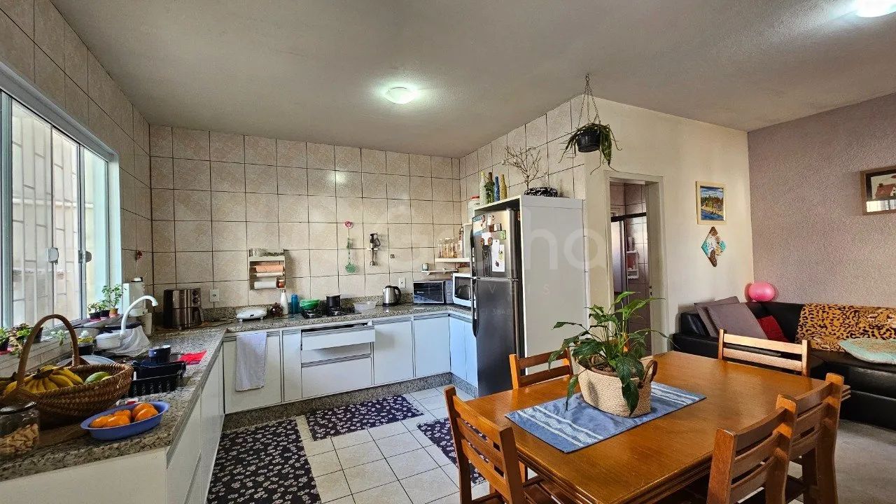 Casa Residencial de 196,98 m² com 6 quartos sendo 1 suíte em Capoeiras - Foto 3