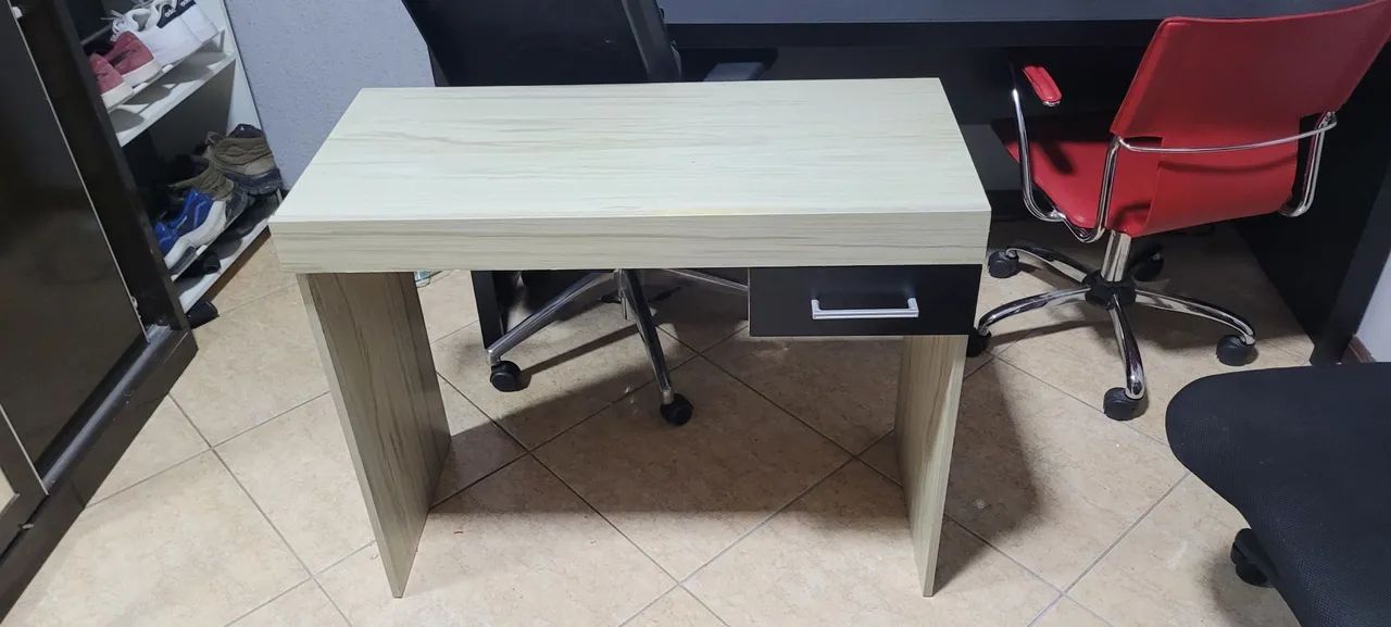 Mesinha escrivaninha 90cm com gaveta