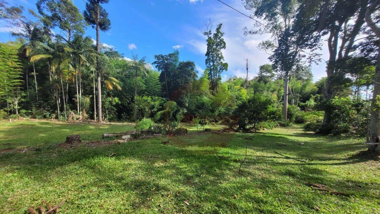 LINDO SITIO EM VARGEM GRANDE PAULISTA.