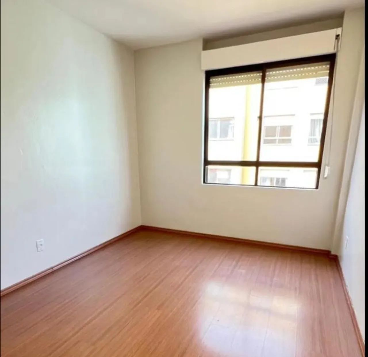 Imperdível! ?Apartamento de 3 quartos, garagem coberta e cozinha mobiliada.  - Foto 5