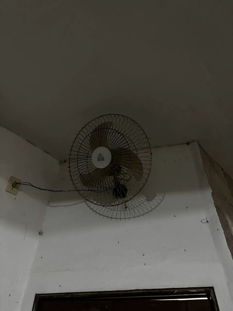 5 Ventiladores de Parede - Usados e Funcionando - Foto 3