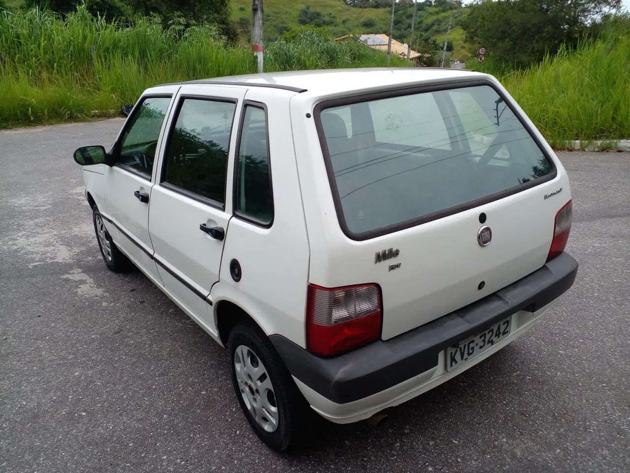 Fiat Uno Mille 1.0 Fire/ F.flex/ Economy 4P 2009 - Foto 6