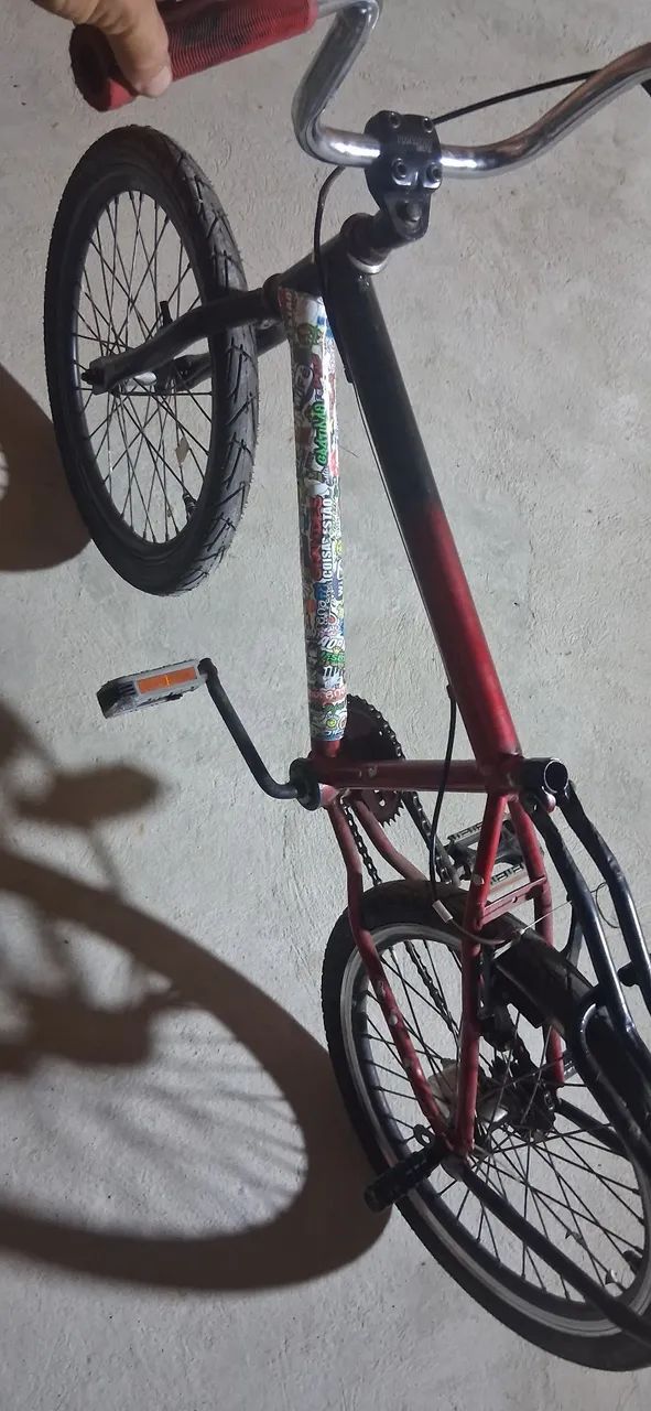 Vendo uma bicicleta infantil  - Foto 4