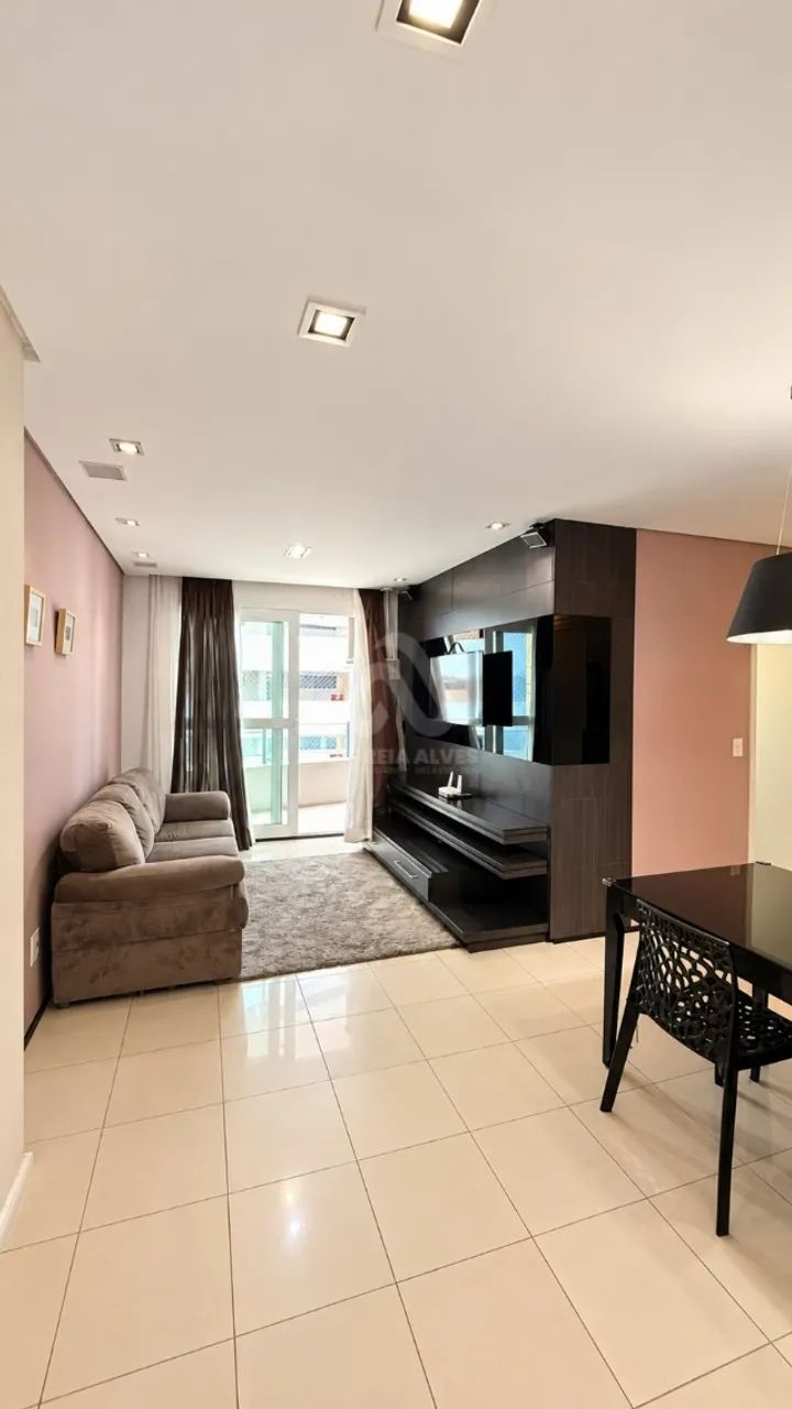 Apto Luxo Mobiliado de 02 quartos - Ao Lado da Beira Mar  - Foto 2