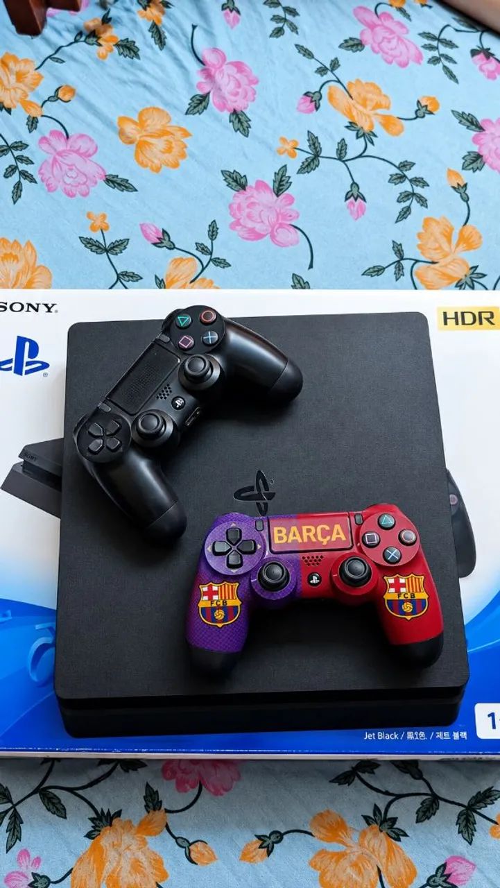 ? PS4 1TB + 2 CONTROLES + MUITOS JOGOS