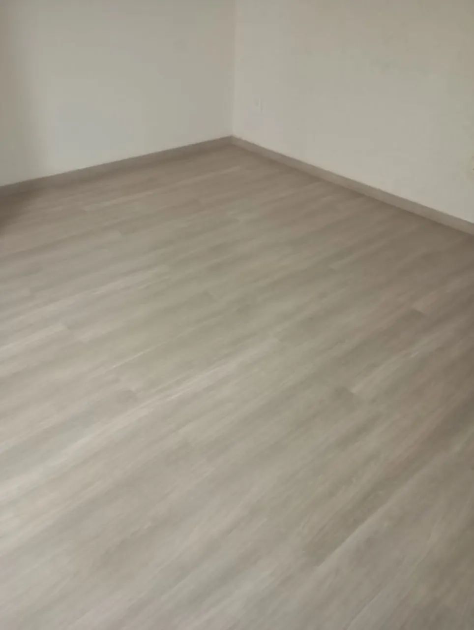 Pisos vinílico é Laminado 