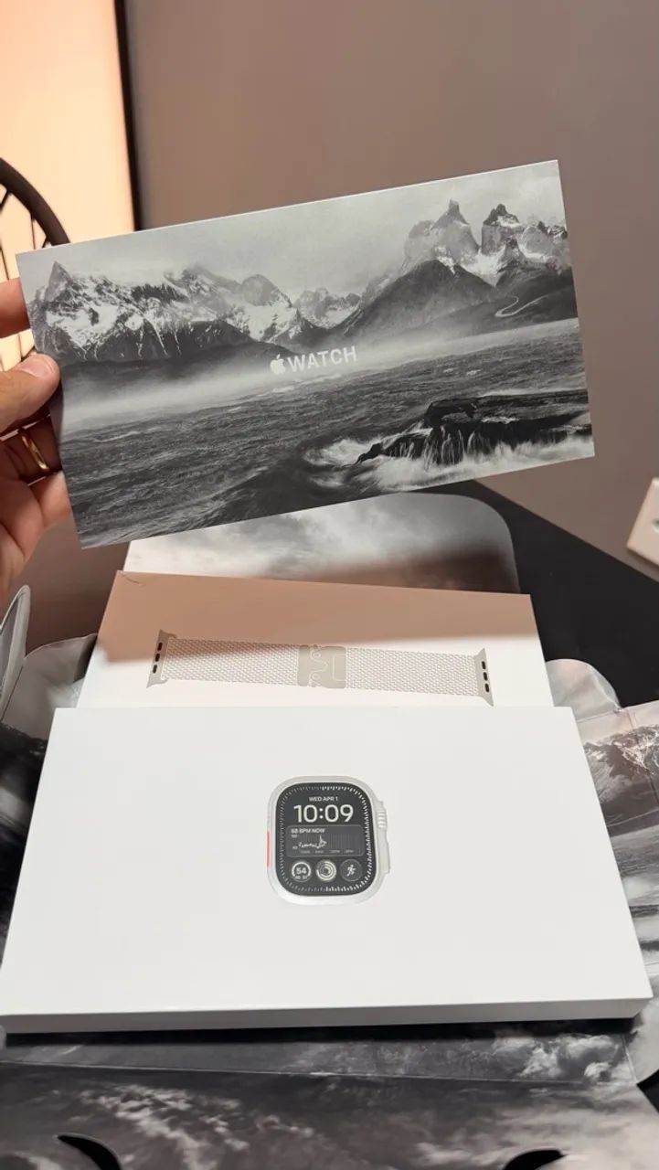 Apple Watch Ultra 4 com Pulseira de Titânio - Foto 3