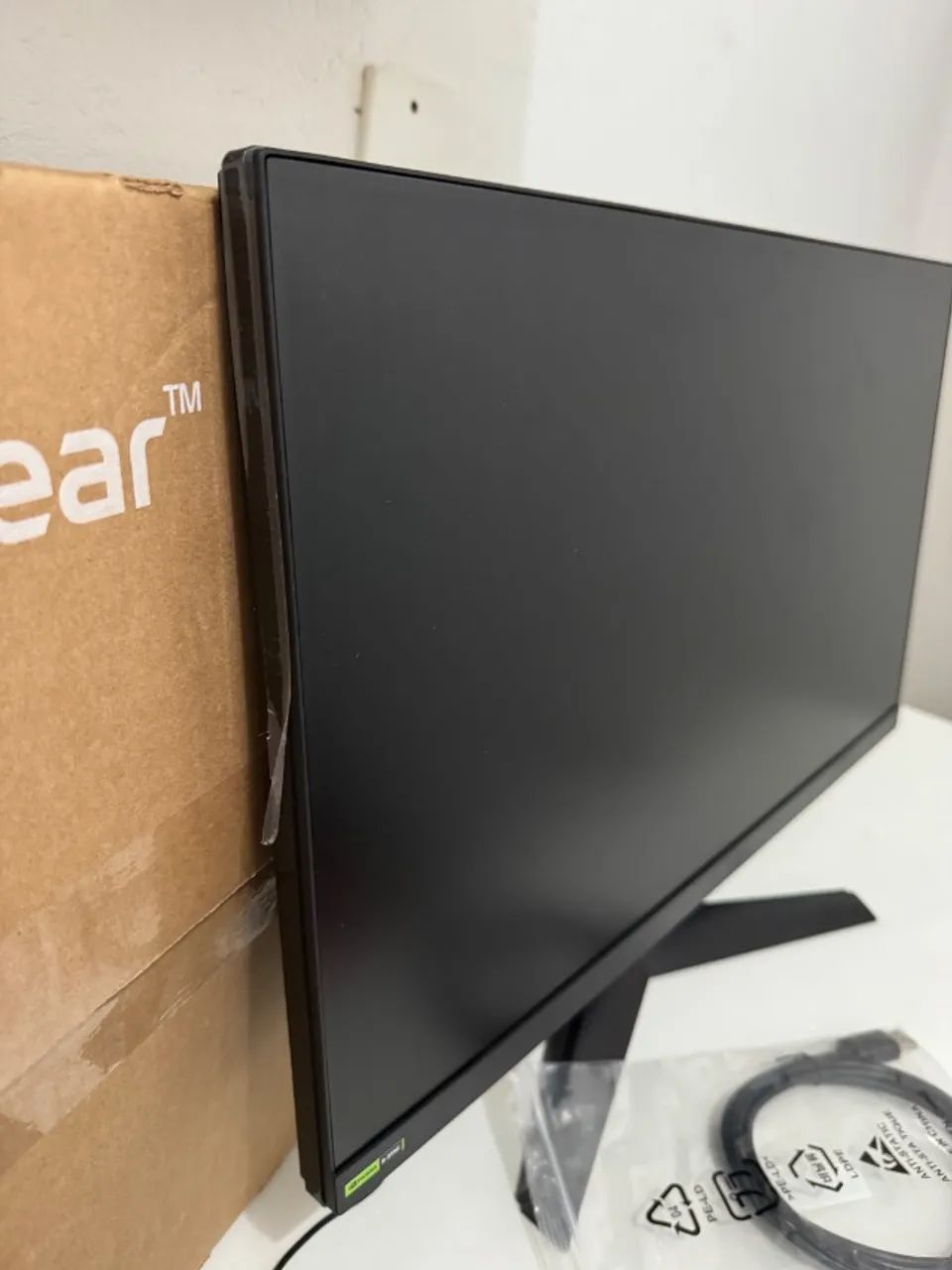Monitor LG Ultragear 180hz - Foto 3