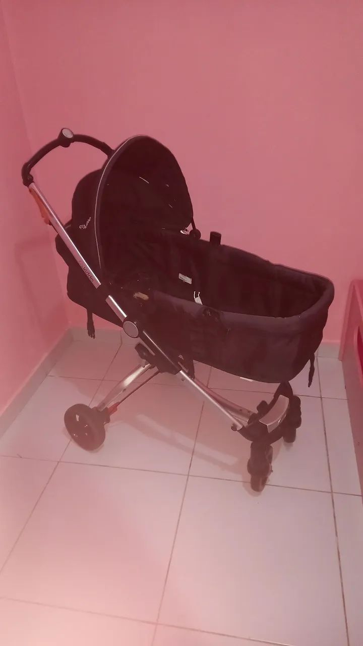 Carrinho de bebê menino  - Foto 4