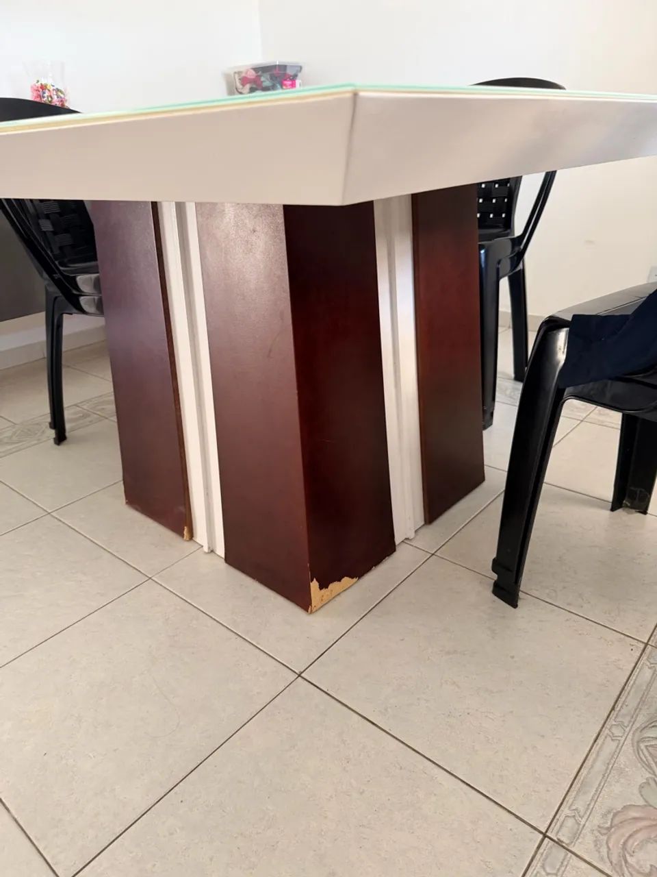 Mesa quadrada tampo de vidro  - Foto 4