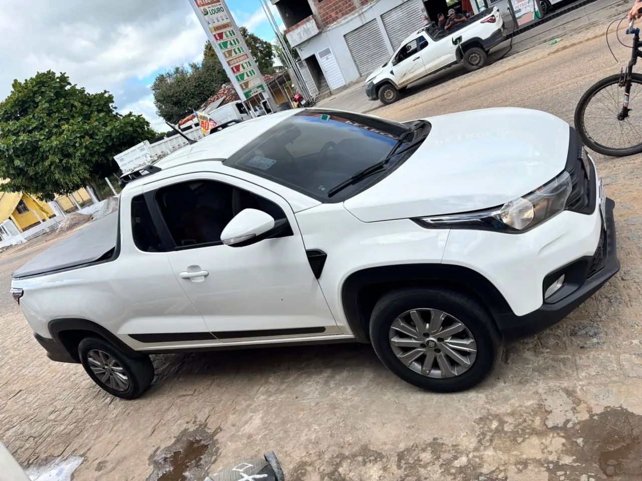 Fiat Strada Freedom 1.3 Flex 8V CS Plus 2021 - Foto 5