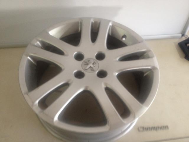 Roda liga leve Peugeot - Foto 4
