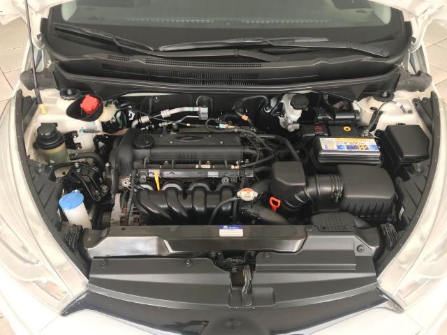Hyundai Hb20S Premium 1.6 2014 Automático - Foto 13