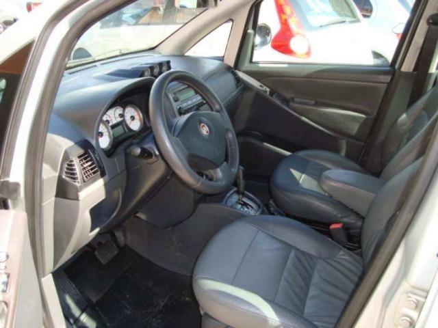 Fiat Idea 1.8 MPI Adventure Locker 4P 2010 - Foto 5