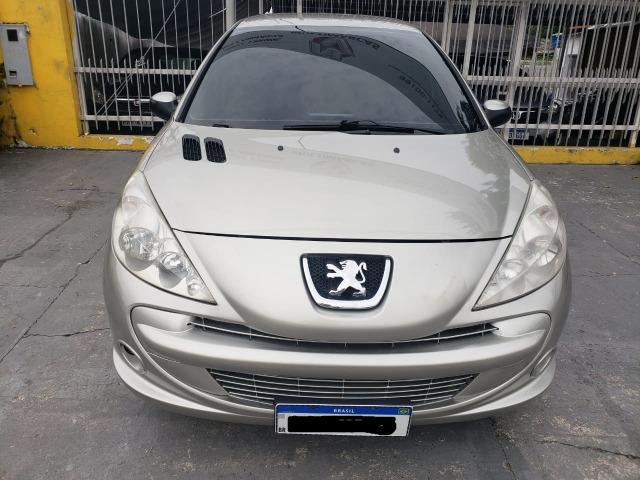Peugeot 207 passion 1.4 ano 2013 completo 3000 de entrada - Foto 5