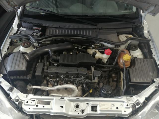 Corsa max 1.4 - Foto 3