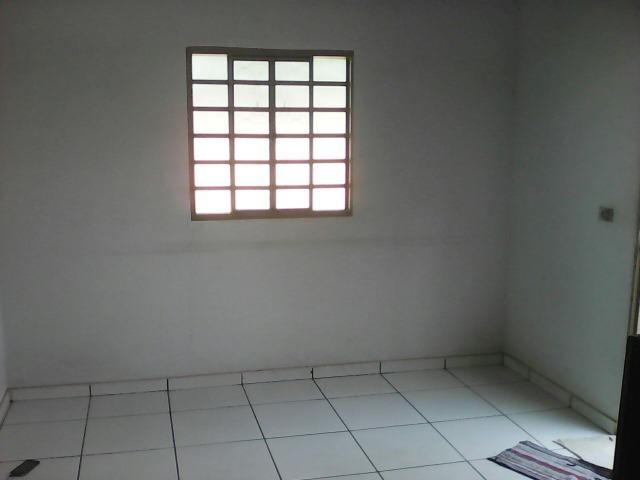 Casa - Vendo ou troco - Foto 3
