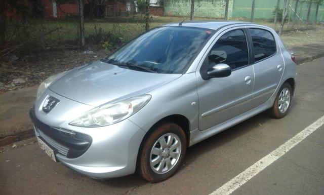 Peugeot 207 1.4 HB XR 2011 - Foto 4