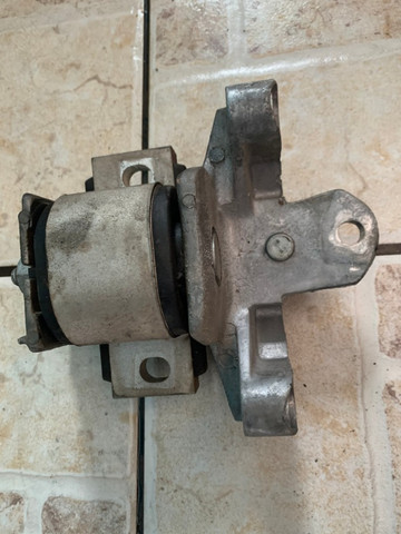Coxim motor vw saveiro cross g6 original - Foto 2