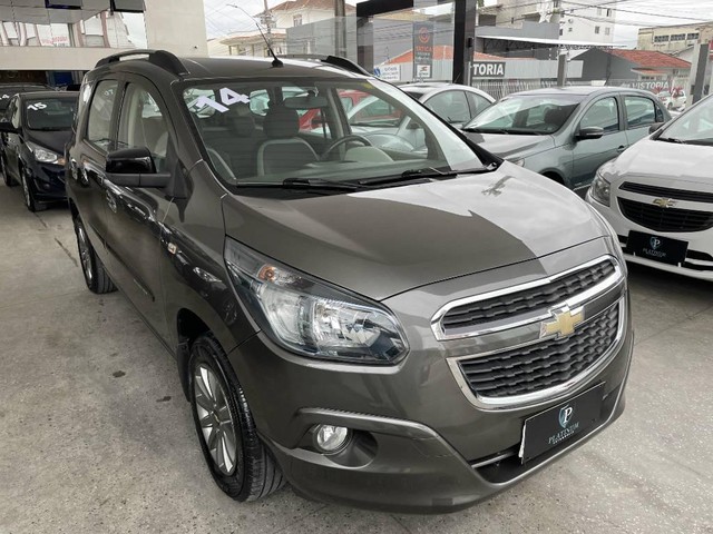 CHEVROLET SPIN LT AUTOMATICA