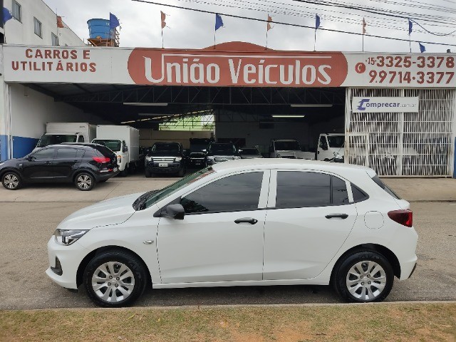CHEVROLET ONIX 1.0 TURBO AUTOMÁTICO