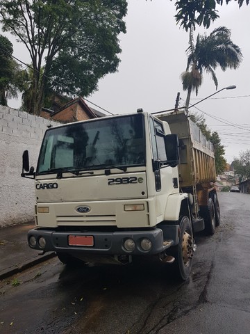 FORD CARGO 2932 E 6X4 T 3-EIXOS 2P  DIESEL  / 2007
