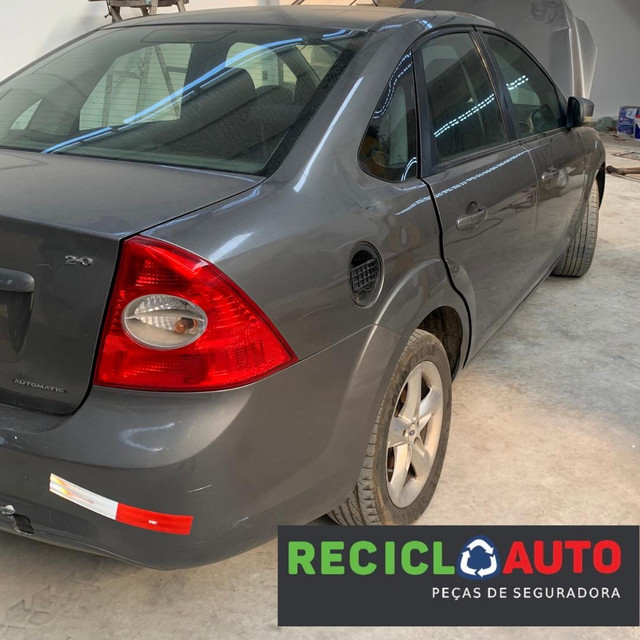 Sucata de Ford focus 2010 para retirada de peças leia a descrição - Foto 5