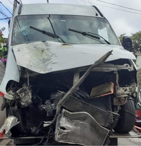 Renault Master 2.5 bus Teto Alto Ano 2006/2006 (Para Venda de Peças) - Foto 3