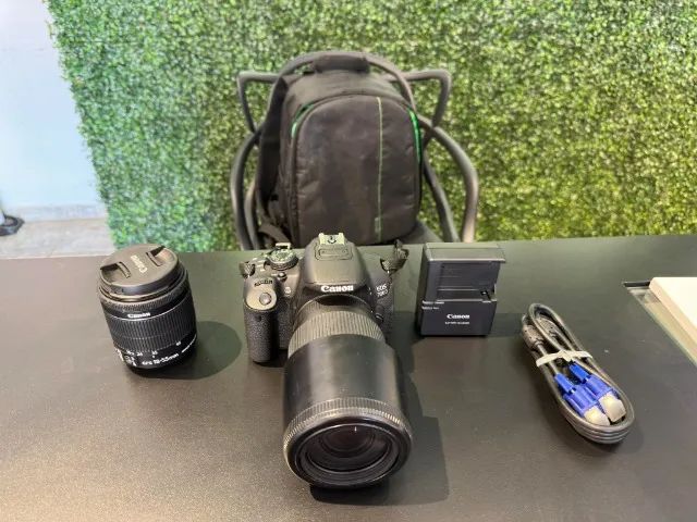 canon 700d kit price