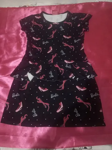 Vestido Plissado Paete Barbie - Desapegos de Roupas quase novas ou nunca  usadas para bebês, crianças e mamães. 617760