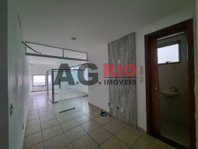 Sala - / Comercial / Vila Valqueire