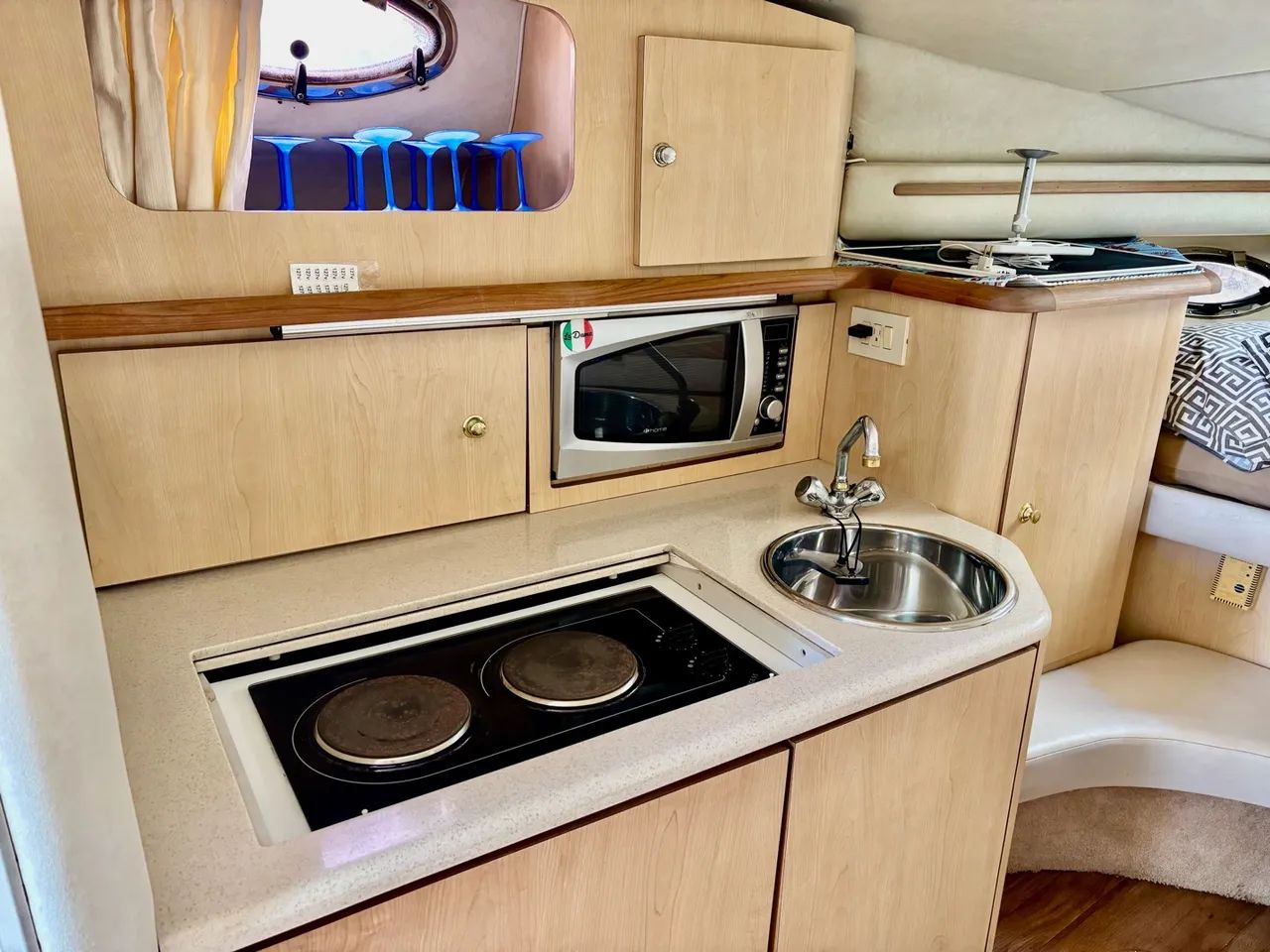 Lancha regal 30 impecável  - Foto 12