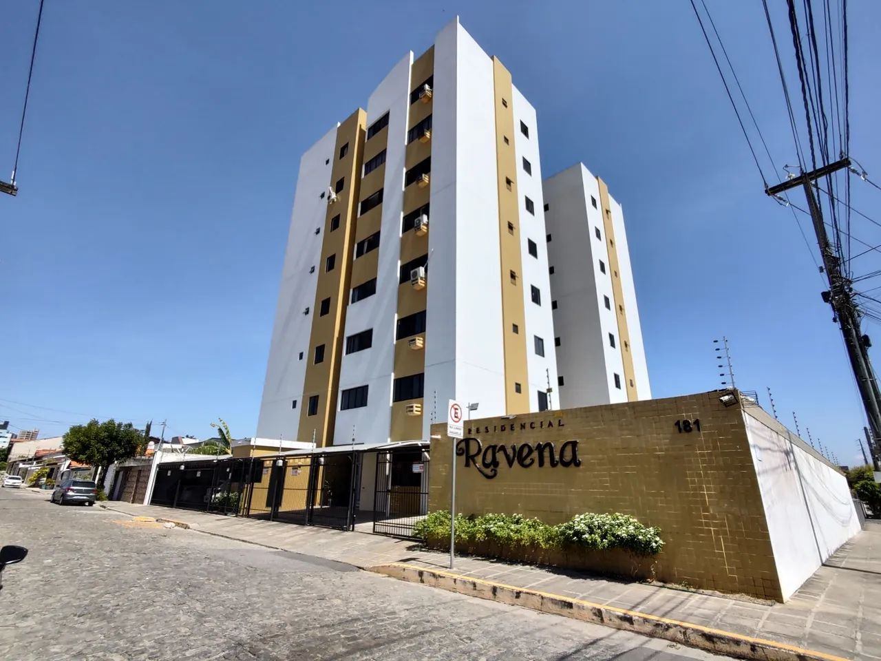 RESIDENCIAL RAVENA - CATOLÉ 
