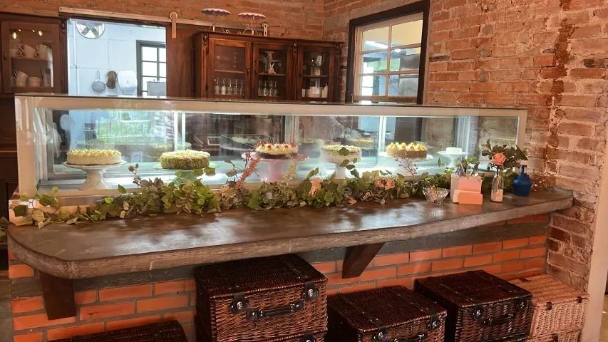 Expositor Vitrine Refrigerada Balcão para confeitaria