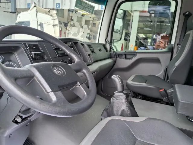 Volkswagen 19.360 4x2 21/22 - Foto 6